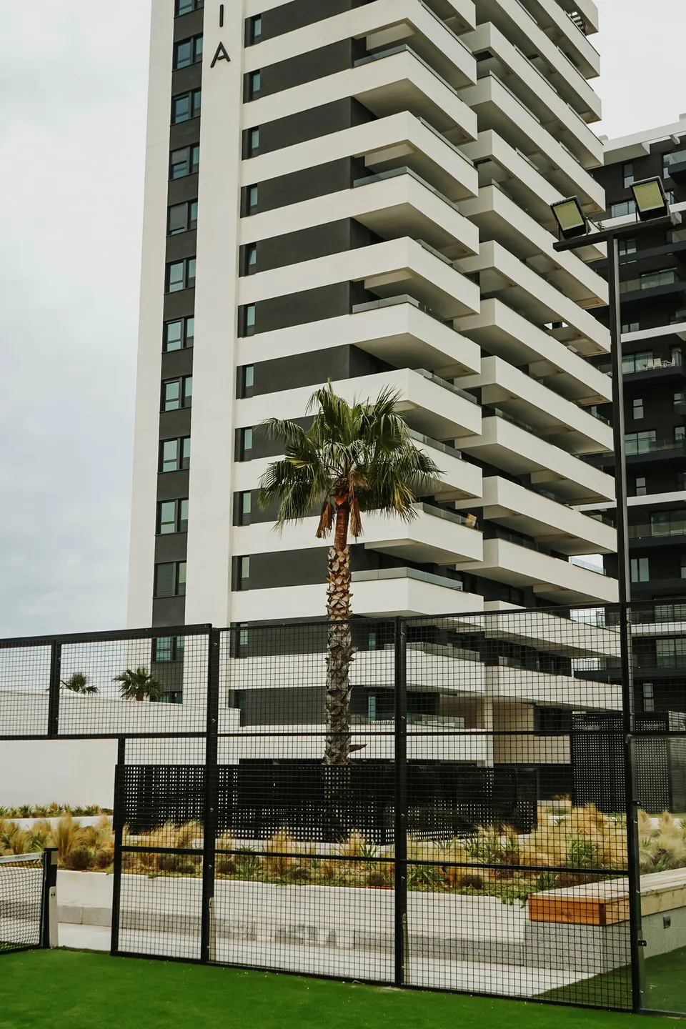 Nowe apartamenty w Calp — zdjęcie 2 z 16