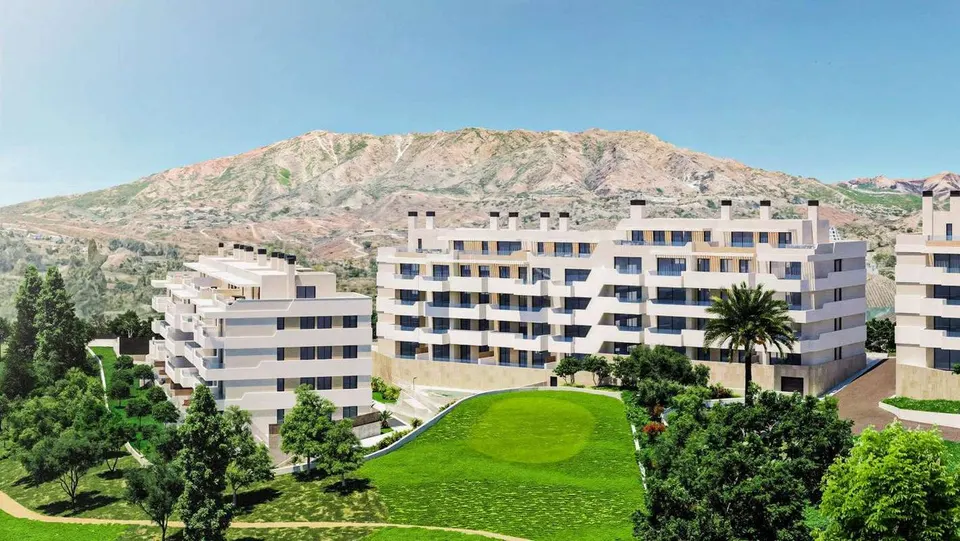 Apartament przy polu golfowym w Mijas — zdjęcie