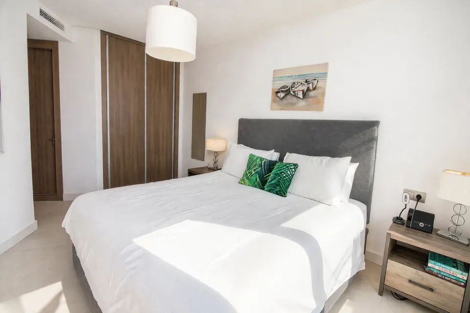 Apartament z tarasem w Mijas — zdjęcie
