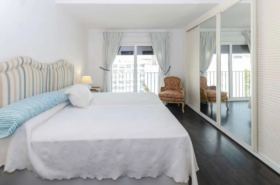 Penthouse z tarasem w Marbelli — zdjęcie