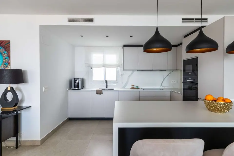 Apartament dupleks w Benalmádenie — zdjęcie