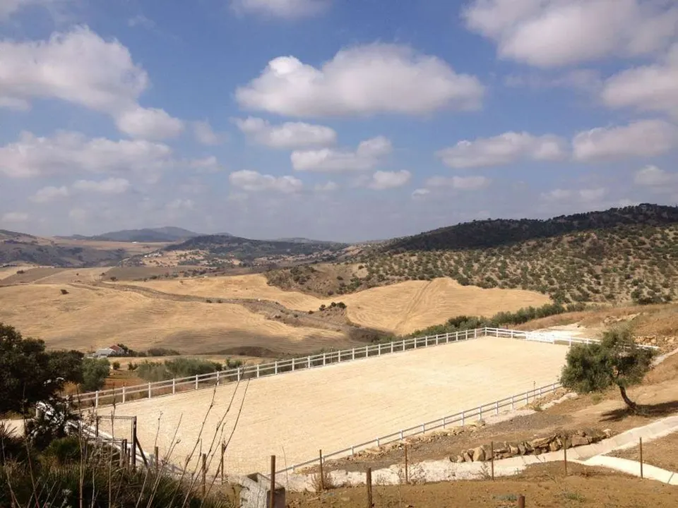 Dom finca w Villanueva de la Concepción — zdjęcie