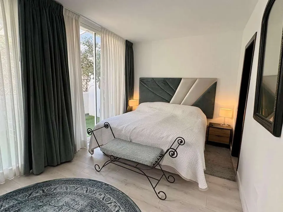 Apartament z widokiem na góry w Benahavís — zdjęcie