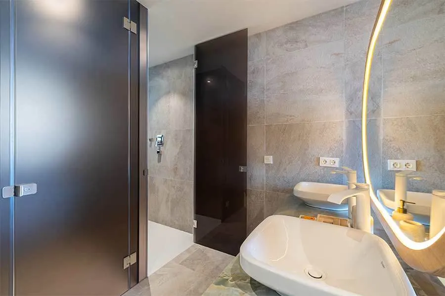 Apartamenty z jacuzzi w Benalmádena Pueblo — zdjęcie