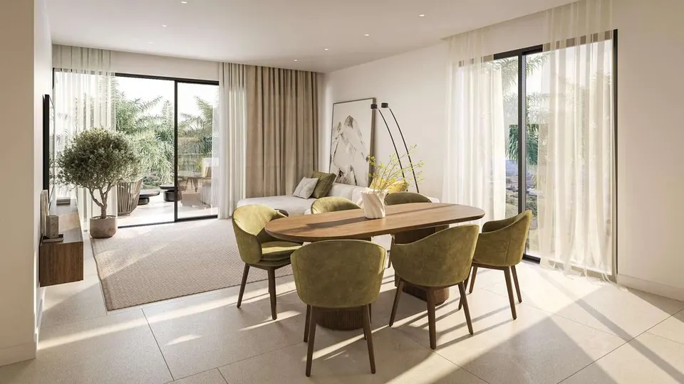 Apartament z ogrodem w Esteponie — zdjęcie