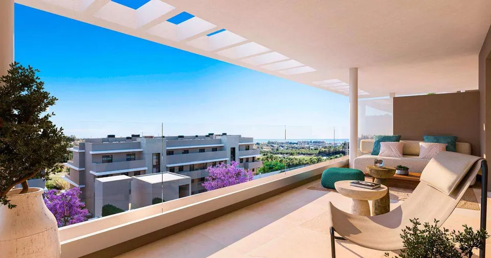 Penthouse z solarium w Esteponie — zdjęcie