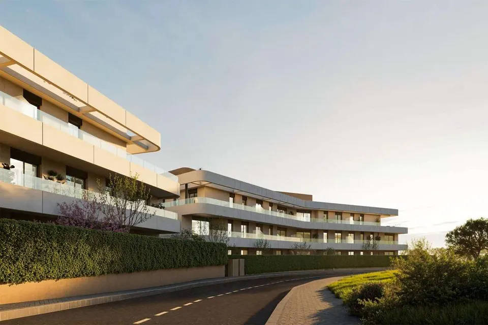 Penthouse z tarasem w Esteponie — zdjęcie
