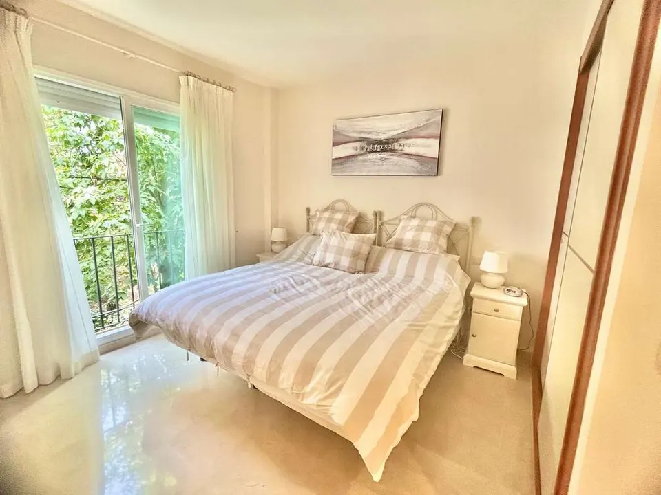 Apartament w Benahavís — zdjęcie 14 z 16