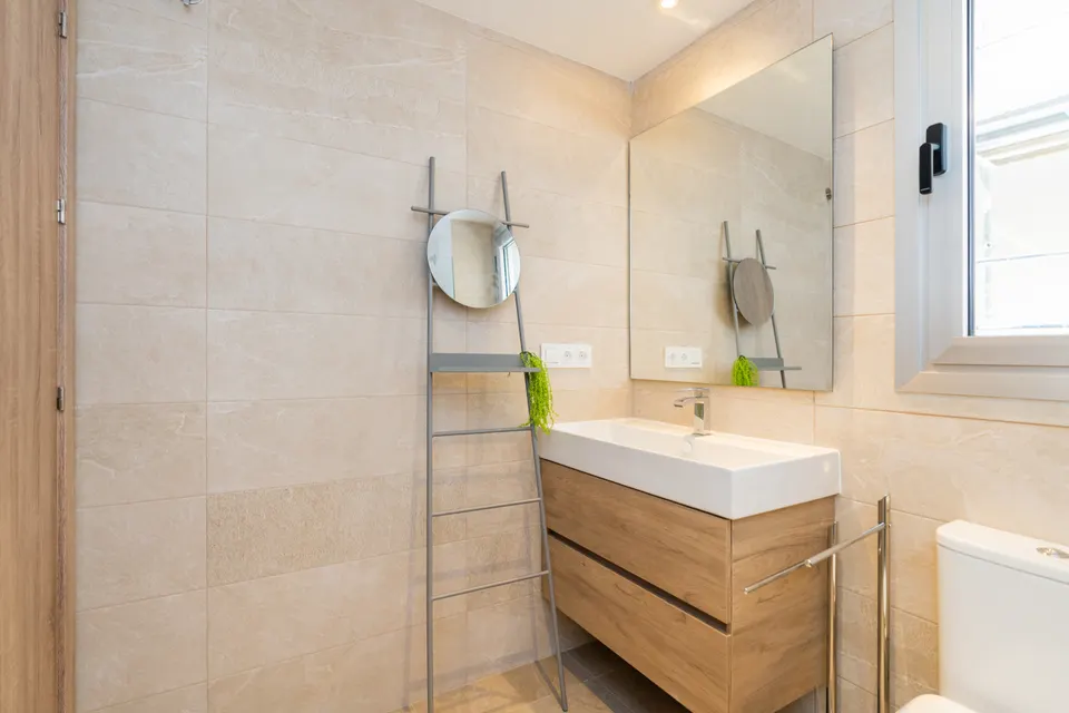Apartamenty przy polu golfowym w Esteponie — zdjęcie