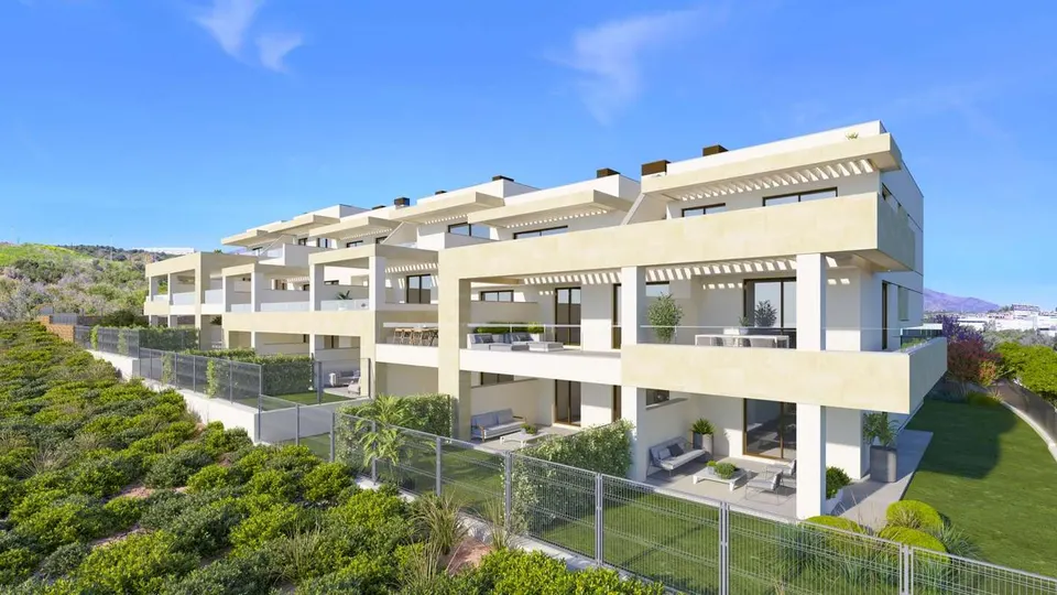 Penthouse z tarasem w Esteponie — zdjęcie