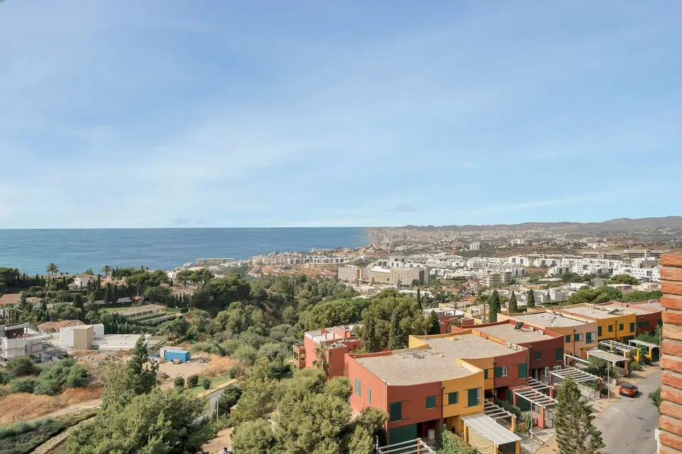 Apartament z widokiem na morze w Benalmádena — zdjęcie