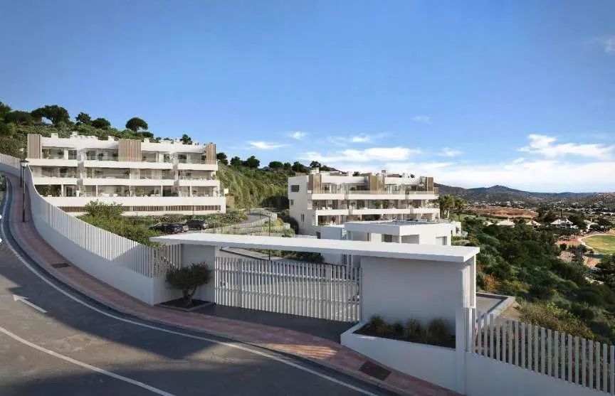 Apartamenty przy polu golfowym w Mijas Costa — zdjęcie