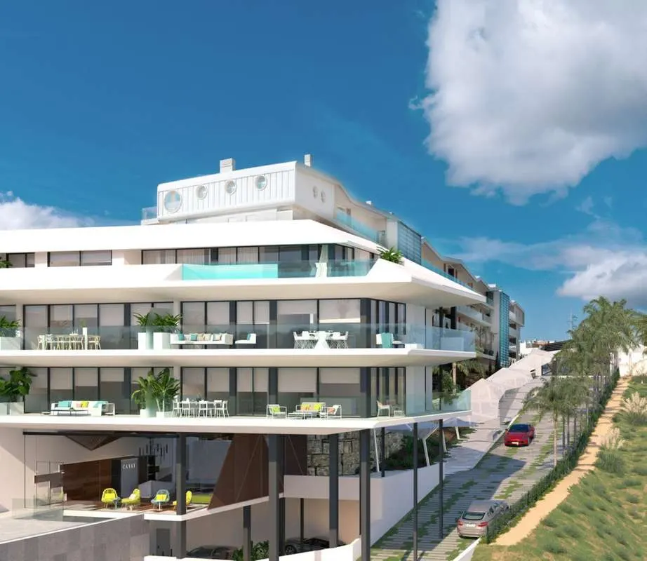 Apartament z luksusem nad morzem w Fuengiroli — zdjęcie