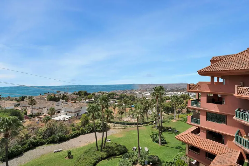 Apartament z widokiem na morze w Benalmádena — zdjęcie
