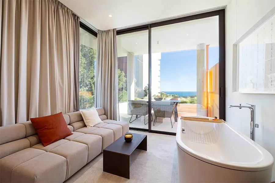 Apartamenty z jacuzzi w Benalmádena Pueblo — zdjęcie