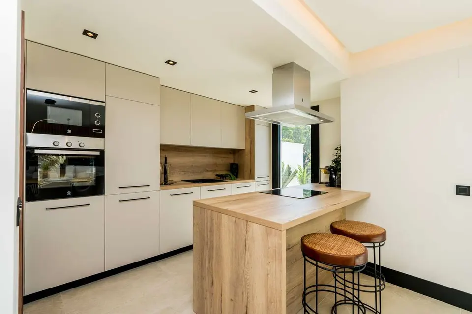 Penthouse z widokiem na morze w Marbelli — zdjęcie