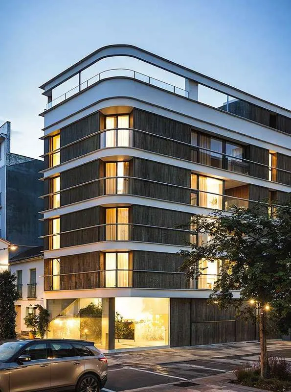 Penthouse typu penthouse w centrum Estepony — zdjęcie