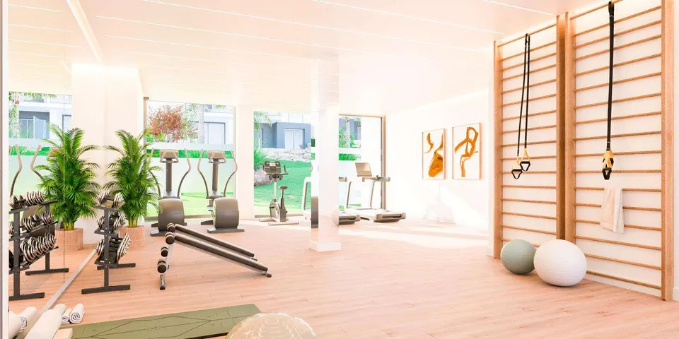 Penthouse z basenem w Esteponie — zdjęcie